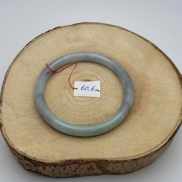 Jade Bangle - Picture 3 of 6